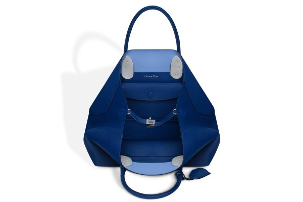 Dior-Large-Open-Bag-Tote-Open-View