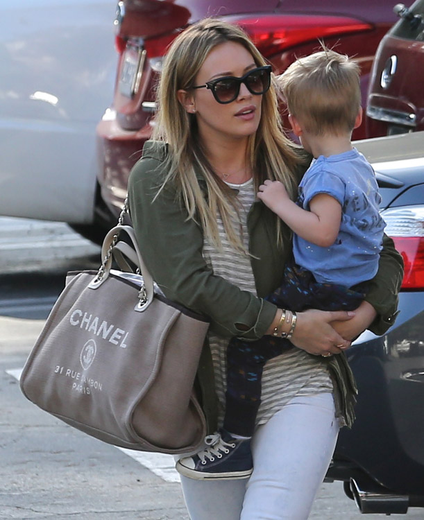 Hilary Duff Chanel Linen Logo Tote