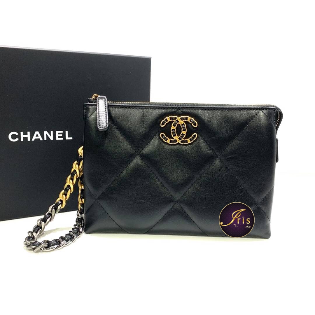 CHANEL 19 Wallet On Chain w Pouch #50 CHANEL 19 Wallet On Chain w Pouch