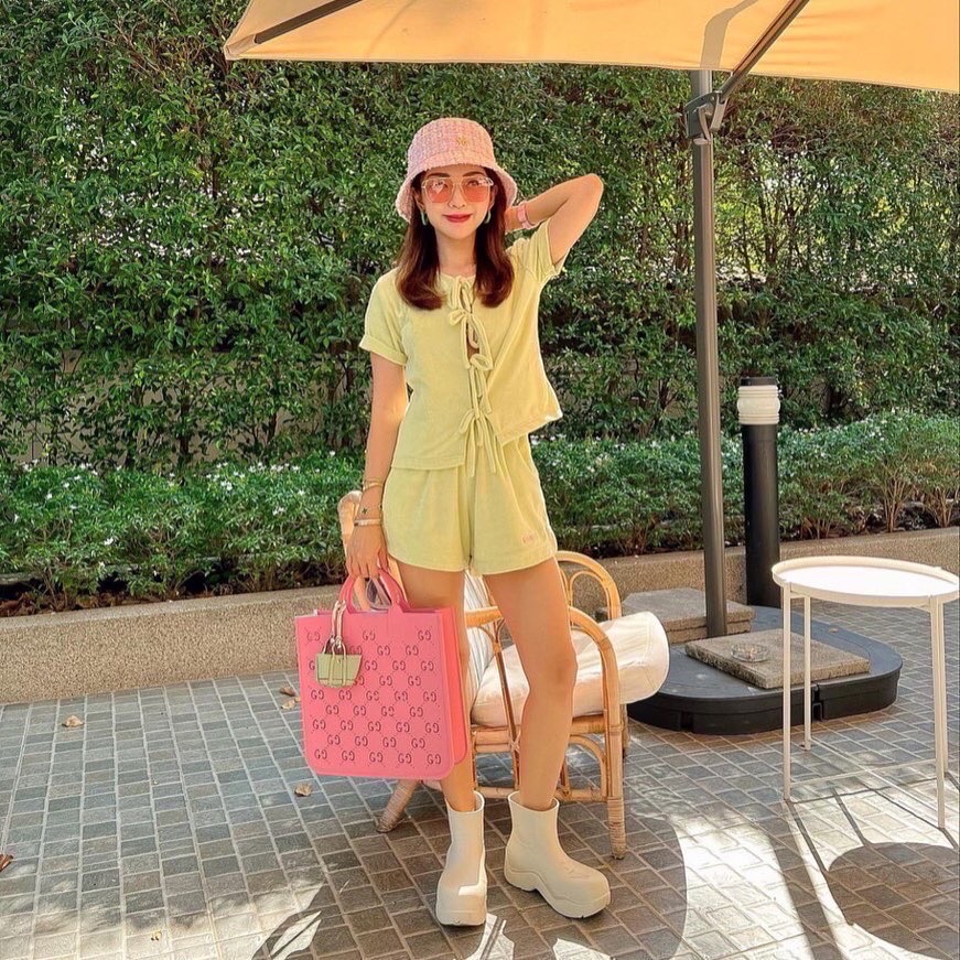 กระเป๋า Gucci children tote bag pink rubber ของใหม่ พร้อมส่ง‼️ – Iris Shop