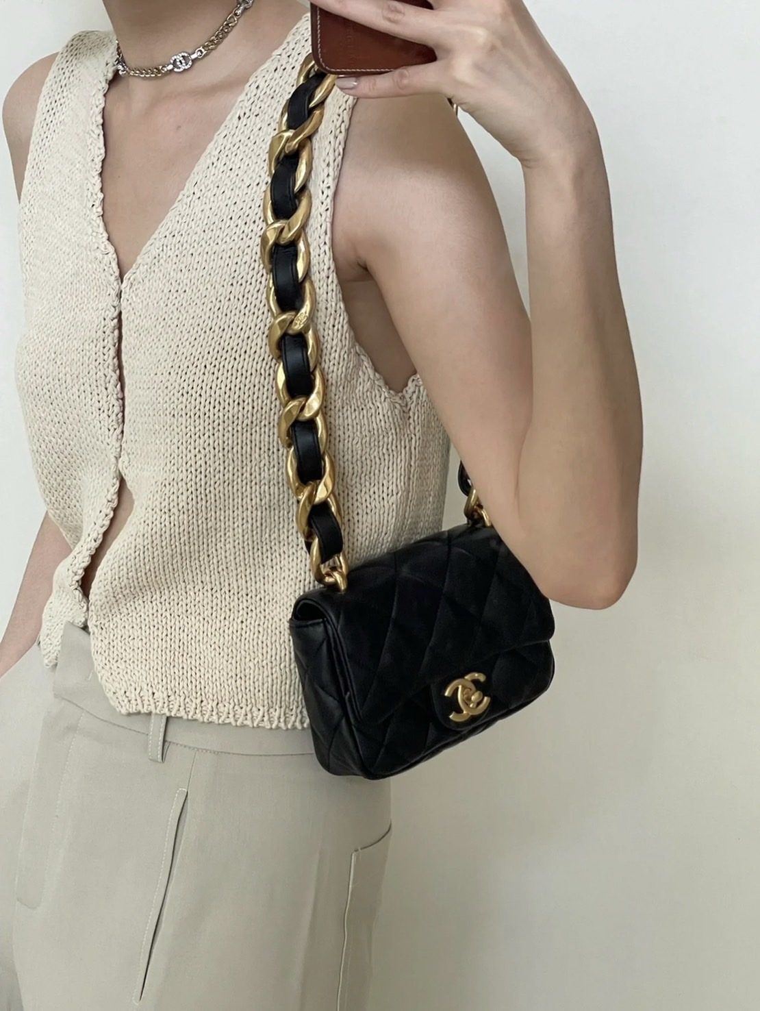 กระเป๋า กระเป๋า Chanel funky town small bag black lambskin Ghw ของใหม่  พร้อมส่ง‼️ – Iris Shop