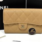 กระเป๋าสตางค์ Chanel classic medium tri-fold wallet caramel caviar Ghw ของใหม่ พร้อมส่ง‼️